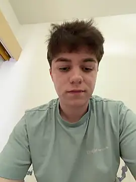 jaaydenx17 online show from April 27, 11:52 am