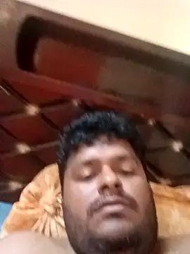 Snapshot of yourwellman chatting on March 13, 12:23 pm yourwellman online show from March 13, 12:23 pm