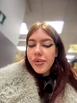 JeanGraay online show from December 22, 1:52 pm