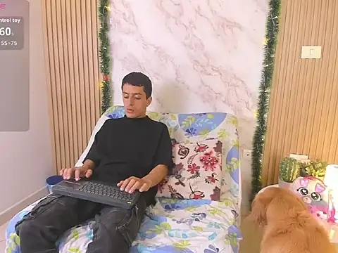 nati n mark online show from December 18, 2:56 pm