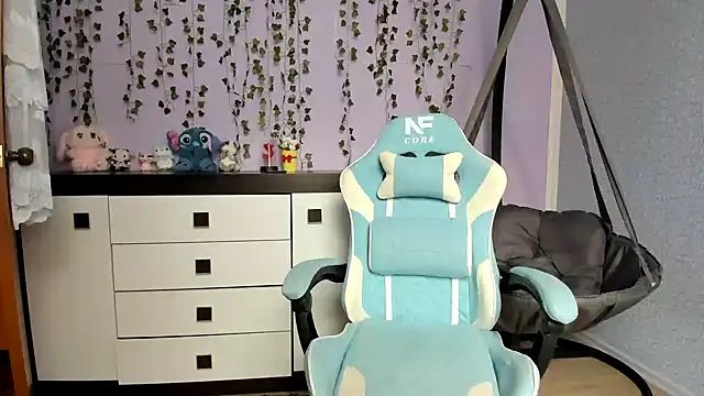 Yoonhee ki online show from February 6, 10:07 am