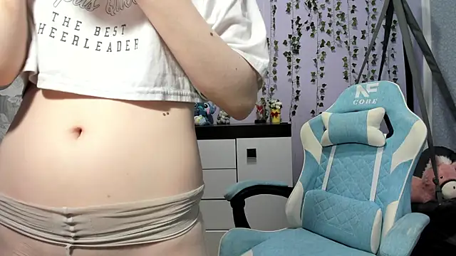 Yoonhee ki online show from March 27, 2:39 pm