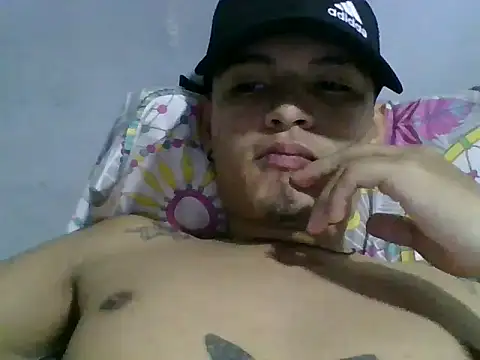 Andresdelvez online show from May 4, 2:24 pm