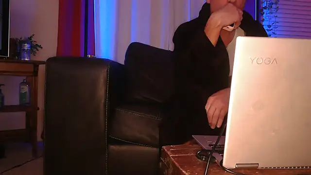 MISTERANDDEMI online show from December 23, 3:59 am