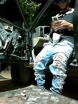 PIGHIGHDIRTY p0 online show from February 13, 5:25 am