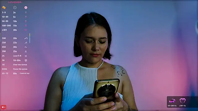 ScarlettRedsins online show from February 10, 11:53 pm