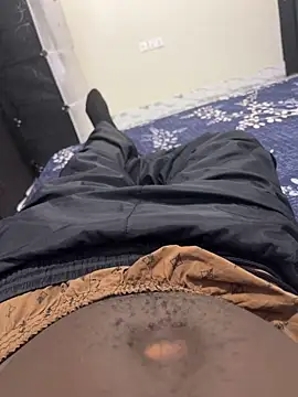 Snapshot of cymSlim chatting on February 8, 1:58 pm cymSlim online show from February 8, 1:58 pm