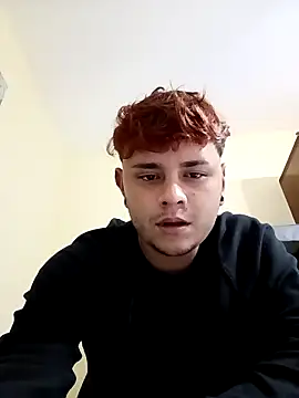 Snapshot of Sickbooy69 chatting on January 6, 4:43 pm Sickbooy69 online show from January 6, 4:43 pm