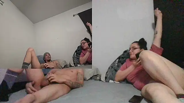 BlueCollarCouple online show from February 5, 6:40 am