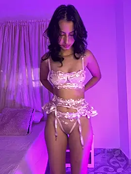 Snapshot of Zoe_mrl chatting on January 12, 2:00 pm Zoe mrl online show from January 12, 2:00 pm