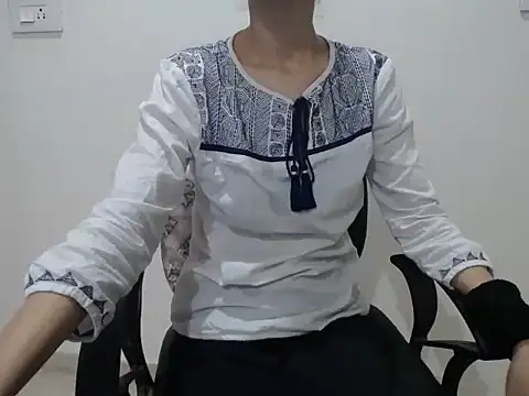 Farhana beautyfull online show from March 27, 5:02 am