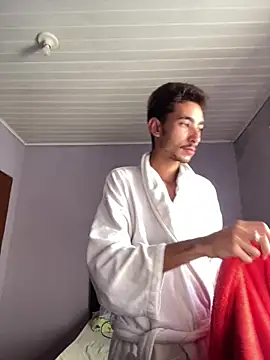 GuioficialBr online show from March 25, 12:33 pm