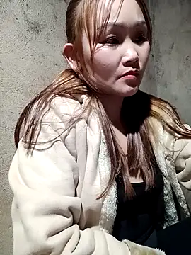 yula-bi online show from February 12, 1:06 pm