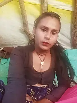 Snapshot of Cuty_priti chatting on February 8, 5:55 am Cuty priti online show from February 8, 5:55 am