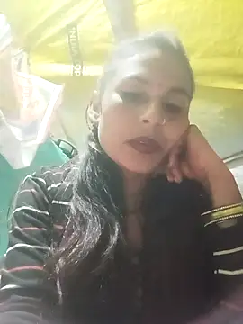 Snapshot of Cuty_priti chatting on February 16, 5:09 pm Cuty priti online show from February 16, 5:09 pm