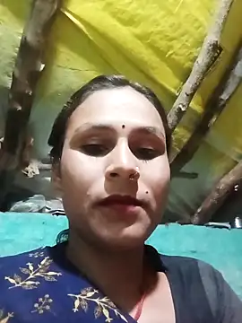 Snapshot of Cuty_priti chatting on February 21, 4:19 pm Cuty priti online show from February 21, 4:19 pm