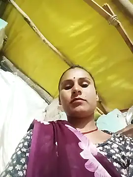 Snapshot of Cuty_priti chatting on February 28, 4:41 pm Cuty priti online show from February 28, 4:41 pm