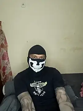 CharlieXXX67 online show from February 8, 1:25 pm