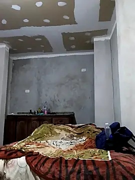 TOwOTxh online show from April 10, 11:53 pm