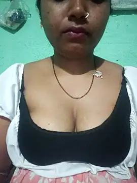 Snapshot of Eashita_01 chatting on January 17, 9:07 pm Eashita 01 online show from January 17, 9:07 pm