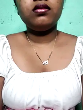 Snapshot of Eashita_01 chatting on February 6, 10:51 am Eashita 01 online show from February 6, 10:51 am