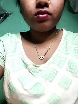 Snapshot of Eashita_01 chatting on February 20, 9:59 pm Eashita 01 online show from February 20, 9:59 pm