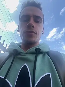 Deimon hot1 online show from December 19, 8:05 pm