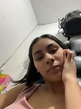 ManuelaEvans  online show from February 5, 12:48 am