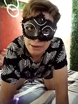 chicogay69 online show from December 20, 5:36 am