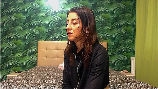 Snapshot of Stella_John chatting on January 3, 8:54 am Stella John online show from January 3, 8:54 am