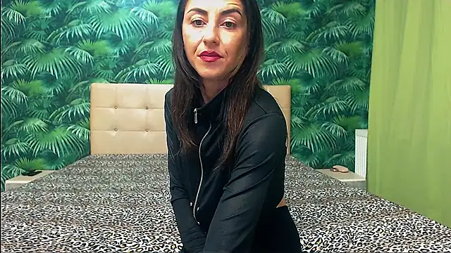 Stella John online show from February 3, 5:29 am