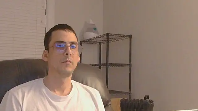 SissyJosh online show from May 27, 1:35 am