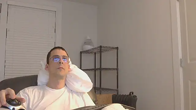 SissyJosh online show from May 29, 7:39 am