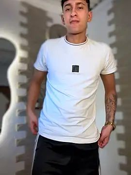 Snapshot of neithan_sleitherx chatting on February 6, 3:04 pm neithan sleitherx online show from February 6, 3:04 pm