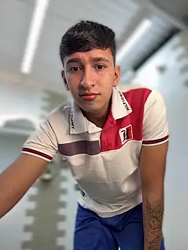 Snapshot of neithan_sleitherx chatting on February 18, 1:07 pm neithan sleitherx online show from February 18, 1:07 pm