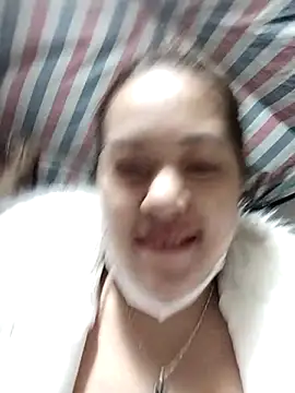 Lucky cutee online show from January 8, 11:34 am