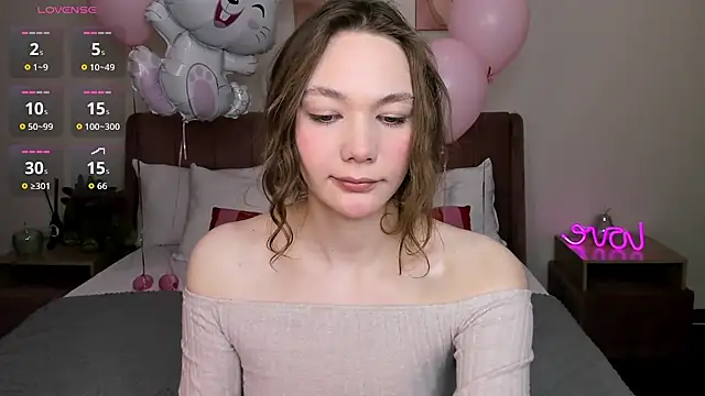 NovaEva  online show from April 2, 12:08 am