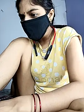 Snapshot of Curvy_Kavya chatting on April 19, 3:44 pm Curvy Kavya online show from April 19, 3:44 pm