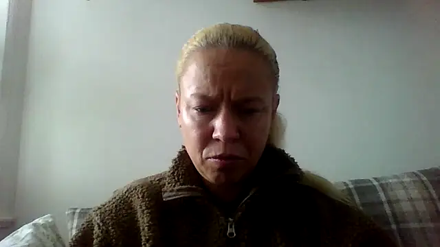 jennyblondeuk online show from February 14, 3:53 pm