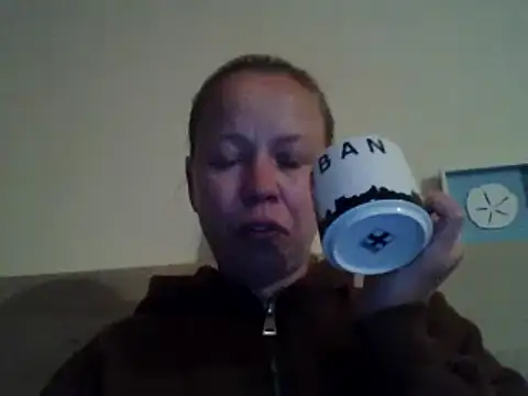jennyblondeuk online show from May 19, 7:53 pm