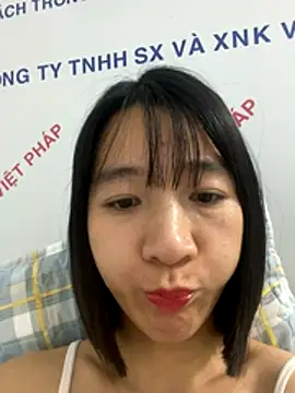 Elly-y online show from December 21, 1:18 pm