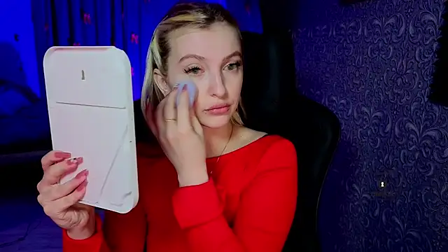 Eva Vibe  online show from February 24, 4:05 pm