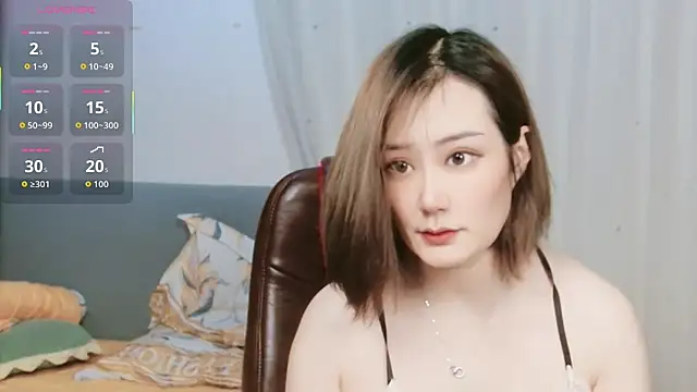 lucynan online show from February 10, 1:15 pm