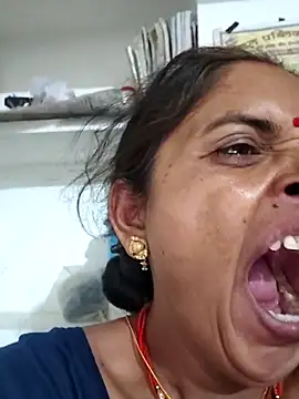 Mahima rani34 online show from June 13, 9:57 pm