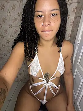 Estrelaa7 online show from March 4, 12:49 am