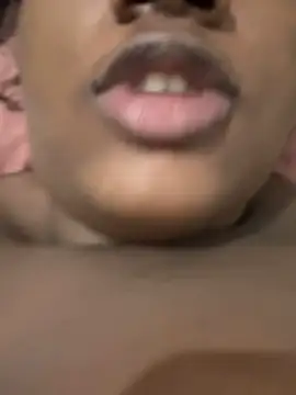 Snapshot of amorasecy chatting on February 23, 8:01 am amorasecy online show from February 23, 8:01 am