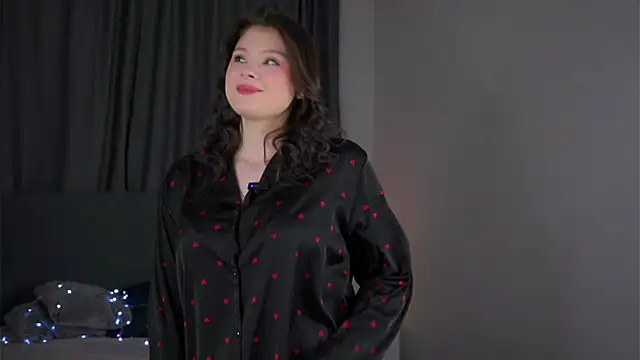 Snapshot of QuinnHeileman chatting on January 13, 10:53 am QuinnHeileman online show from January 13, 10:53 am