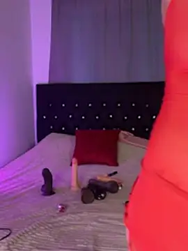 HelenaLior online show from March 18, 6:55 pm