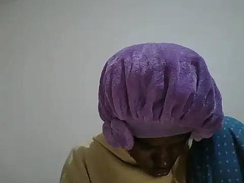 Sexxy paid online show from February 17, 5:04 am