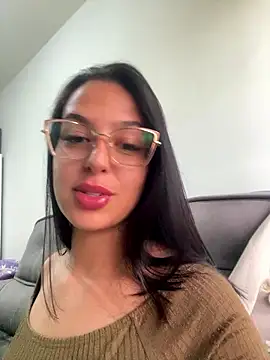 jujuarantes  2026 online show from January 18, 12:42 pm